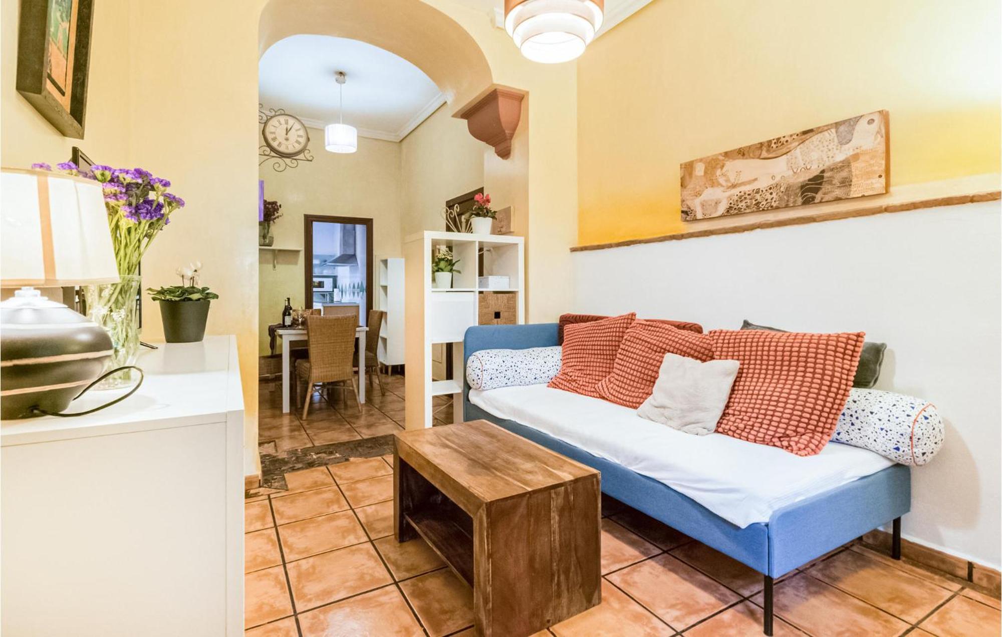 Lovely Apartment In Cordoba With Kitchen Екстериор снимка