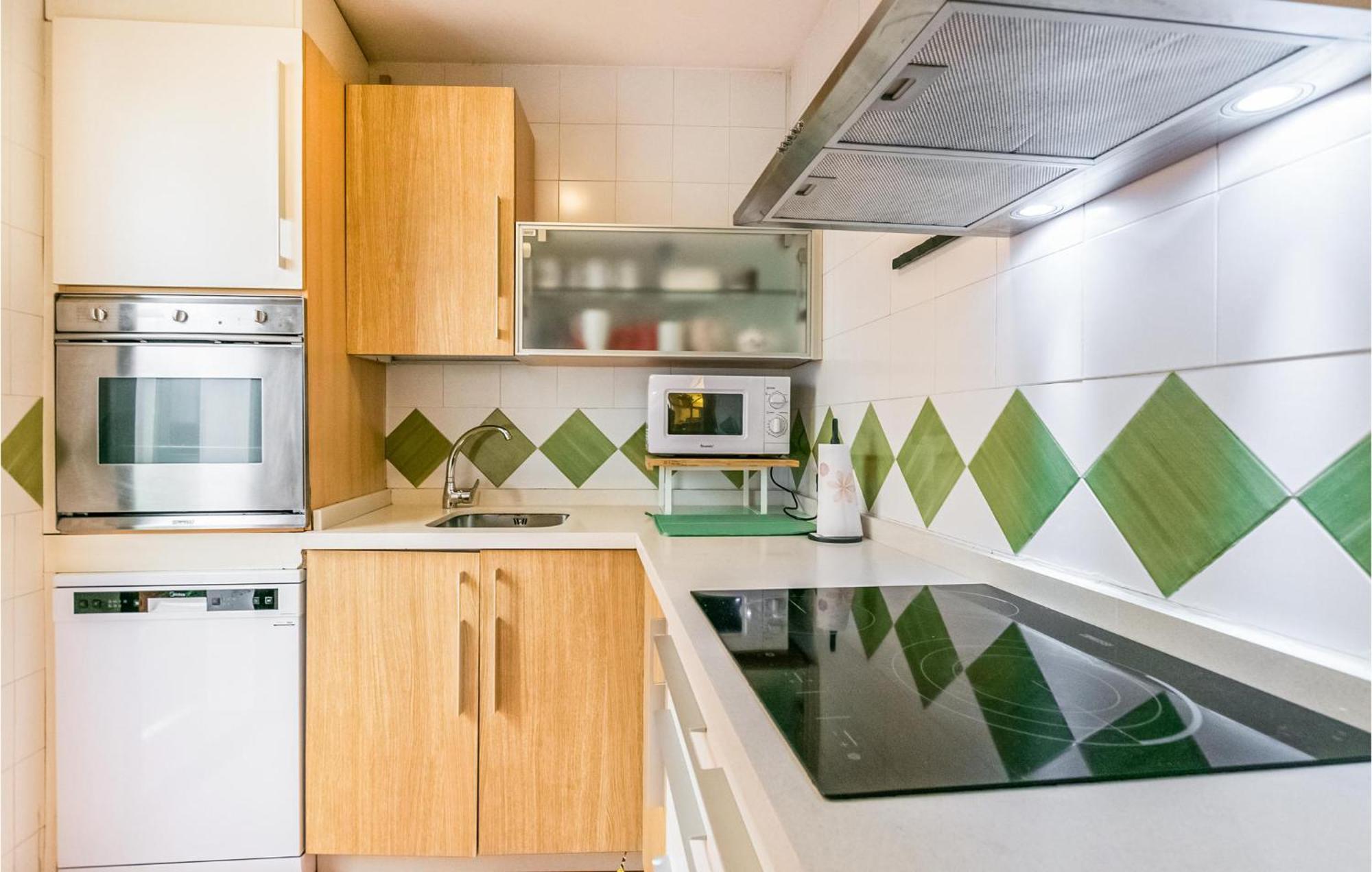 Lovely Apartment In Cordoba With Kitchen Екстериор снимка
